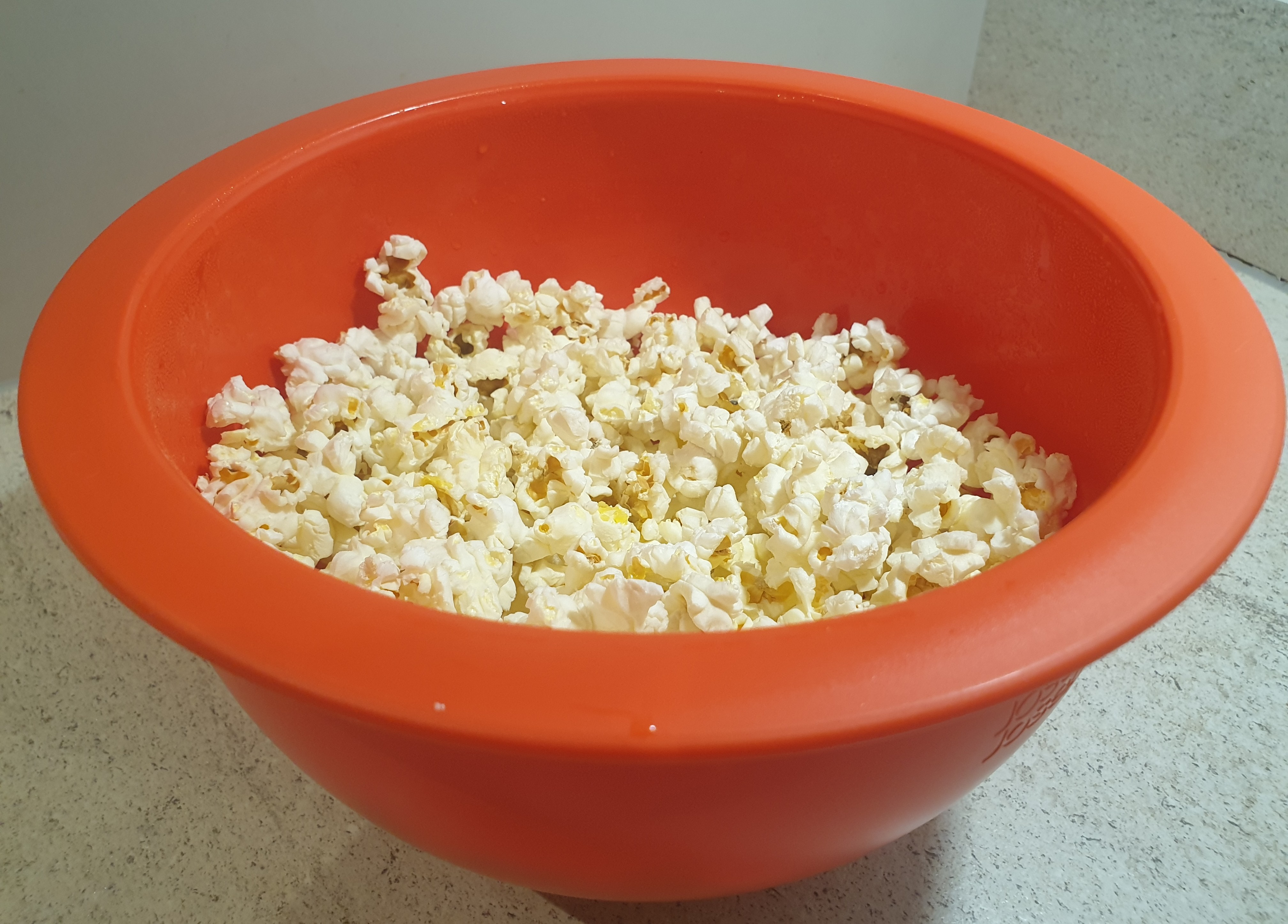 middle-eastern-popcorn-the-martini-socialist